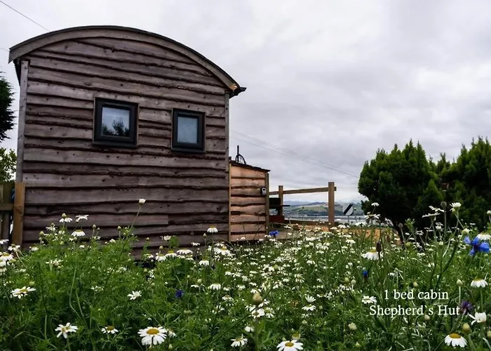 Culbokie Lodges