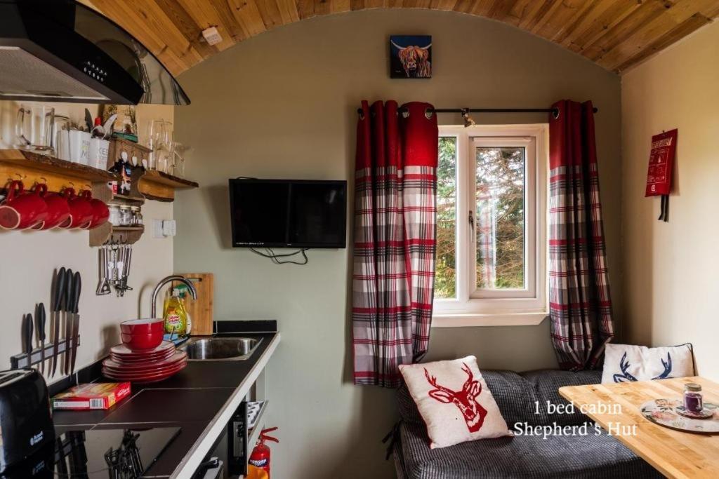 Culbokie Lodges